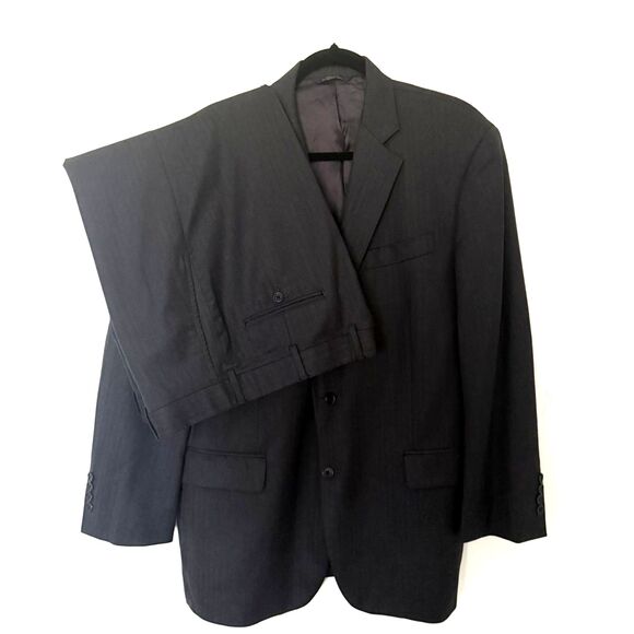 Brooks Brothers 1818 Madison SaxxonWool Pinstripe Suit Made USA Charcoal 44R/39W - Picture 1 of 15